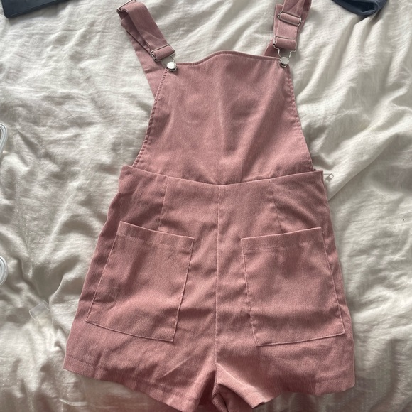Rose overall shorts - Picture 1 of 5